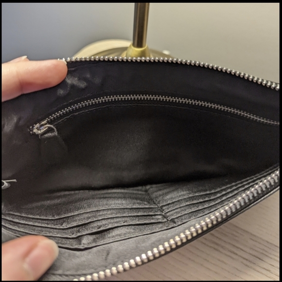 SOLD Latico NJ USA and Rachel Roy Black Leather Wristlets - Picture 11 of 12